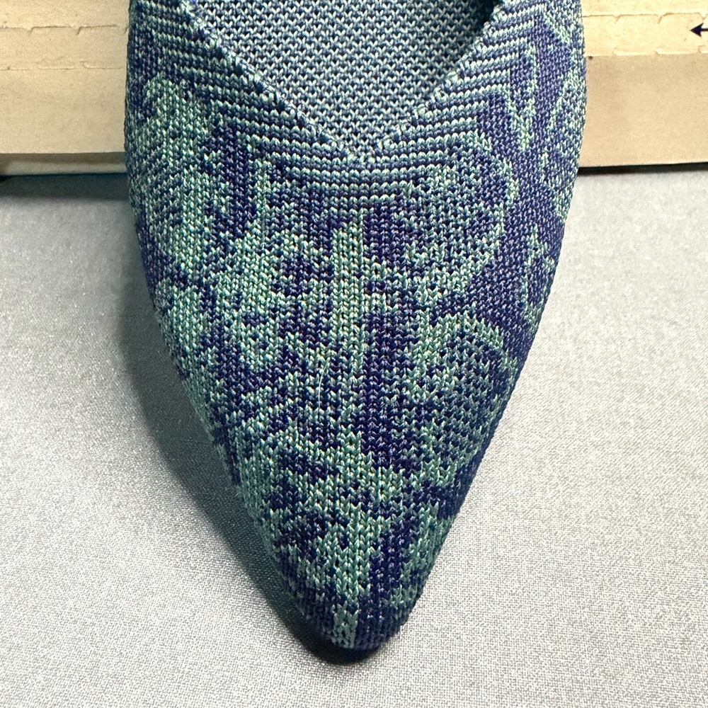 NIB Rothy's Emerald Snake Pointy Flats - Picture 2 of 7